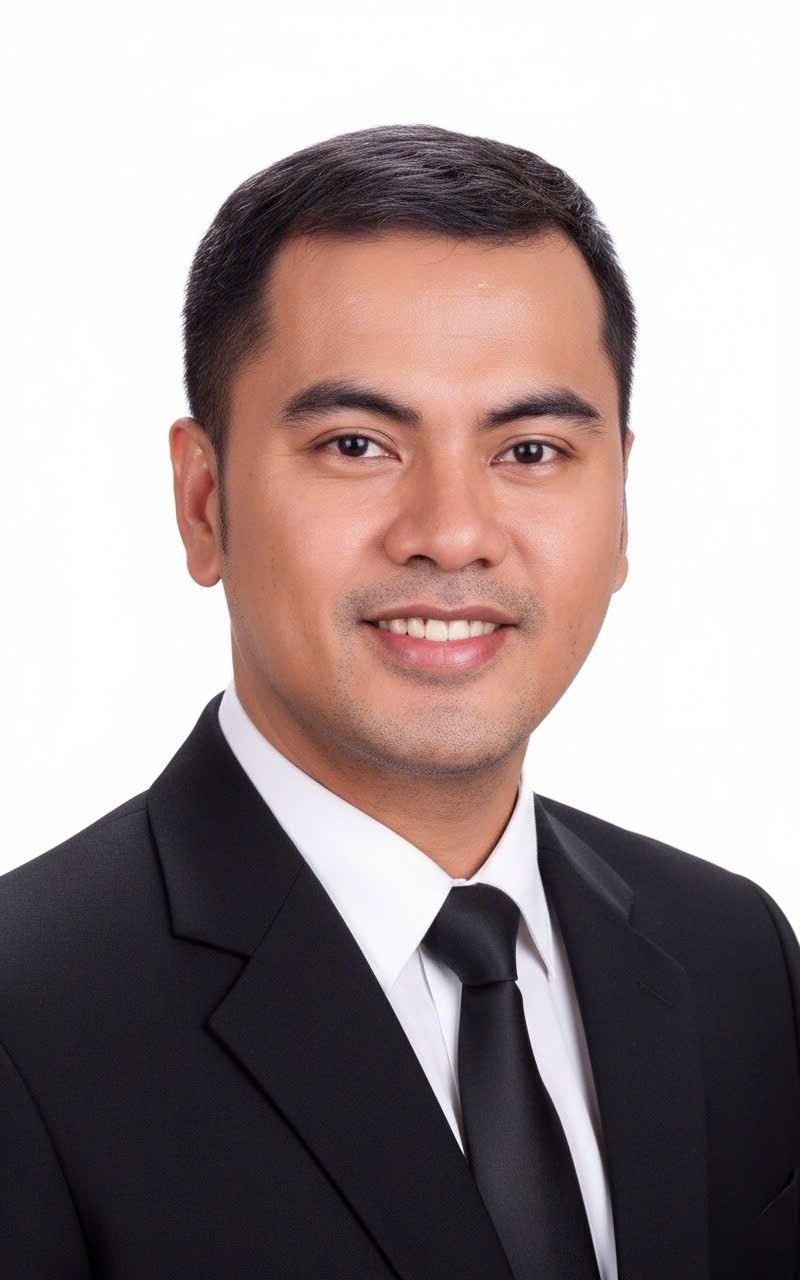 Portrait of Jason Guizzagan Cahigas